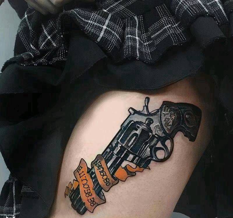 【枪】纹身图片_腿部清新写实静物原创成品纹身图案