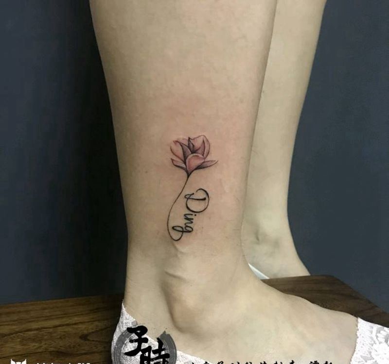 清新纹身图片_脚部欧美清新字符植物原创成品纹身图案