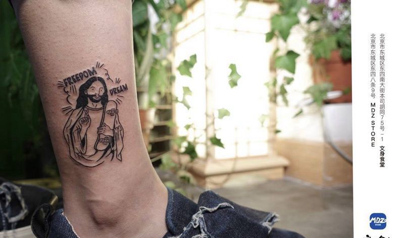 无标题纹身图片_脚部New School纹身图案