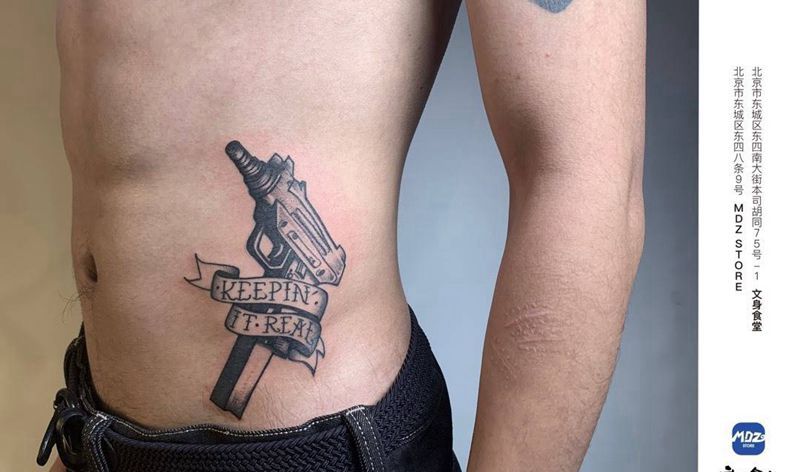 无标题纹身图片_腰部New School纹身图案
