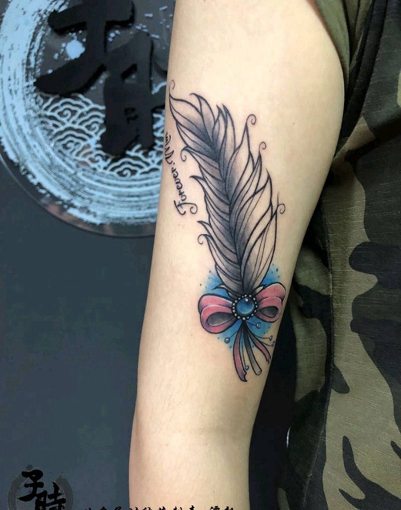 羽毛纹身图片_手臂欧美原创成品纹身图案