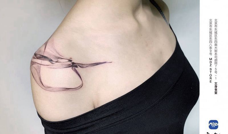 无标题纹身图片_肩部点刺纹身图案