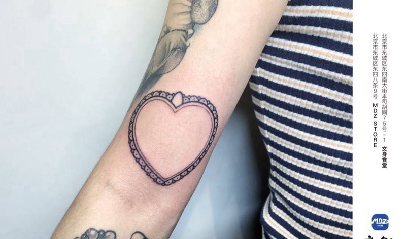 无标题纹身图片_手臂New School纹身图案