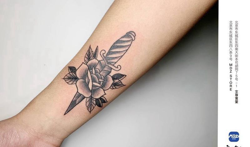 无标题纹身图片_手臂Old School纹身图案