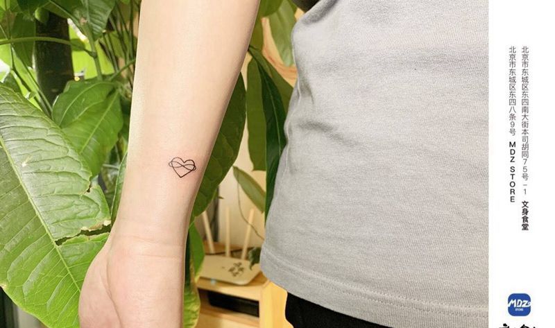 无标题纹身图片_手臂简笔画纹身图案