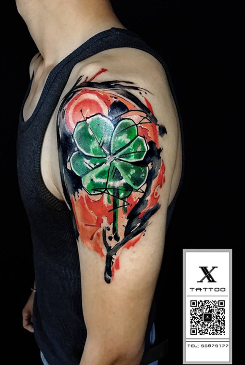 四叶草纹身图片_成品肩部欧美植物原创概念纹身图案