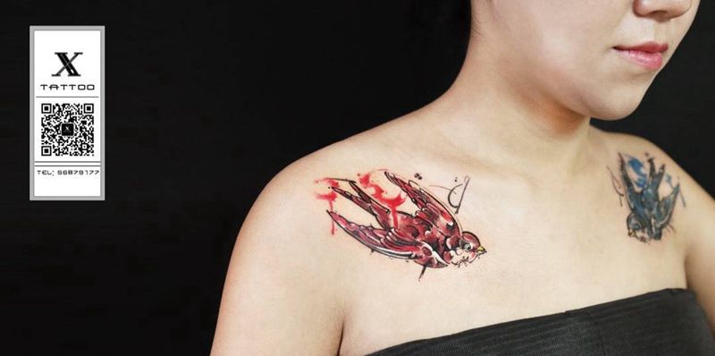 燕子纹身图片_成品肩部原创概念动物纹身图案