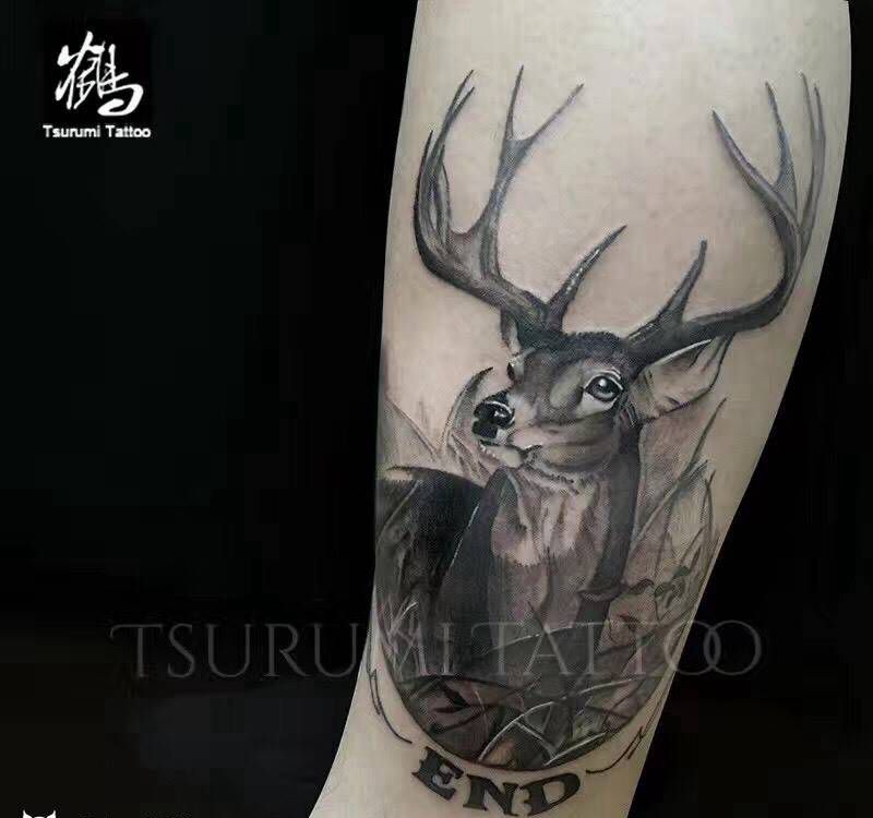 【麋鹿】完成。纹身图片_成品腿部写实清新原创动物纹身图案