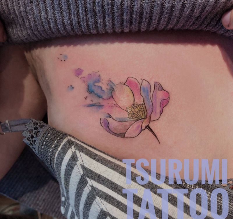 遮疤【樱花】纹身图片_胸部水彩水墨樱花花遮疤纹身图案