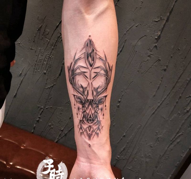 鹿纹身图片_手臂欧美动物原创成品纹身图案