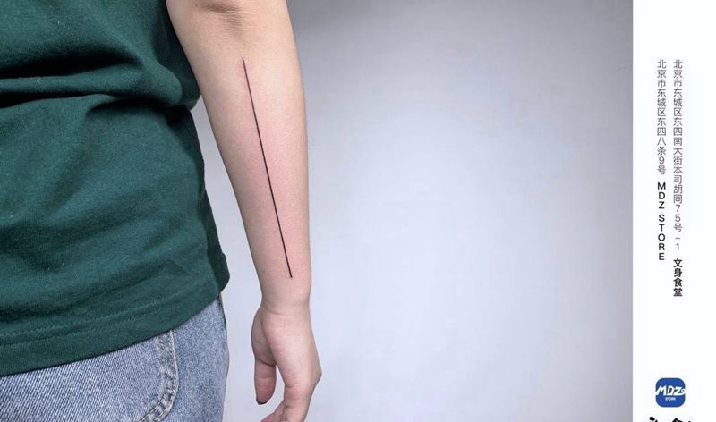 直线纹身图片_手臂直线纹身图案