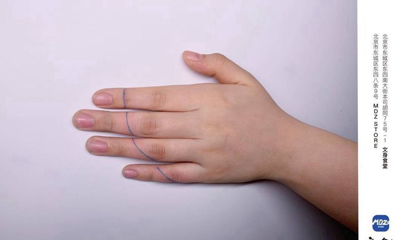 无标题纹身图片_手部线条纹身图案