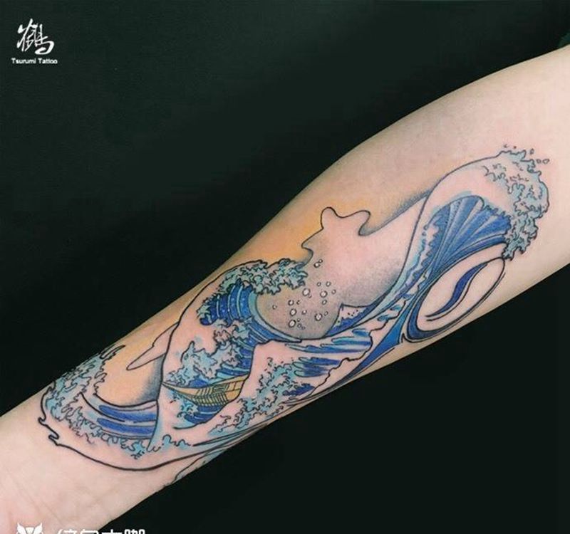 【神奈川冲浪里】