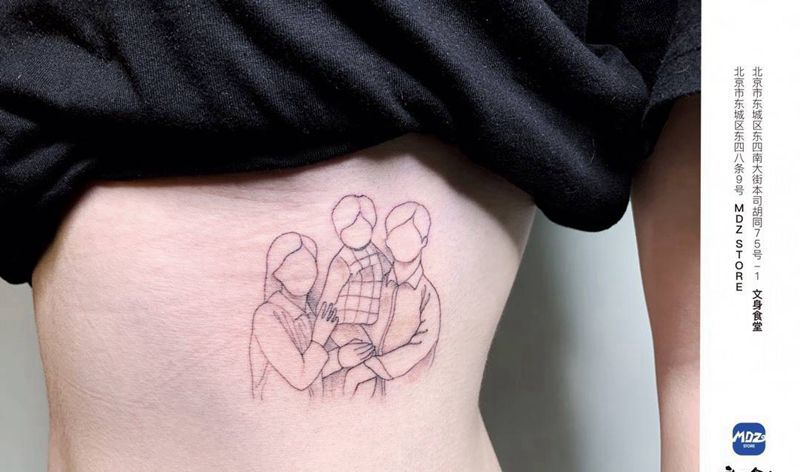 无标题纹身图片_腰部线构纹身图案