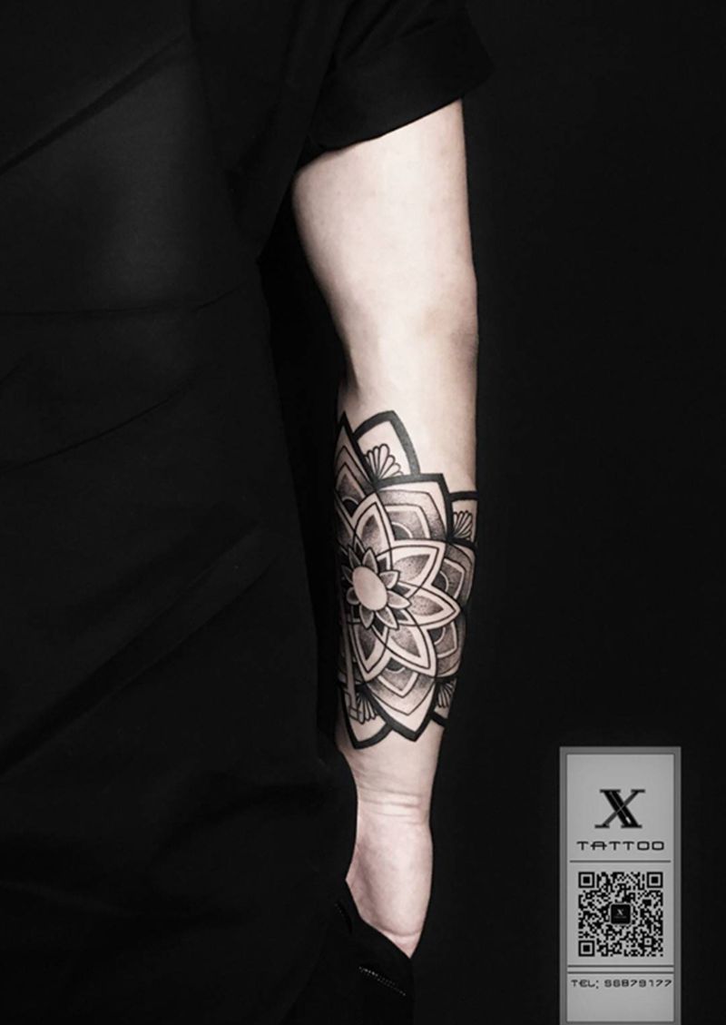 梵花纹身图片_成品手臂字符宗教植物图腾梵纹身图案
