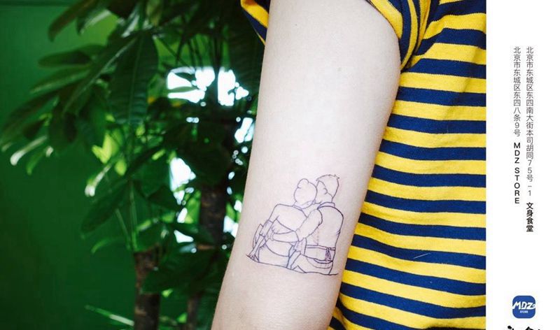 记录纹身图片_手臂线构纹身图案