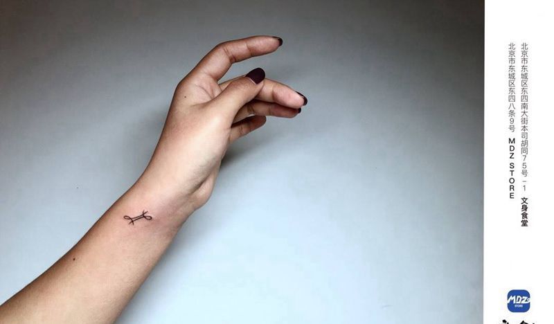 无标题纹身图片_手臂简笔画纹身图案