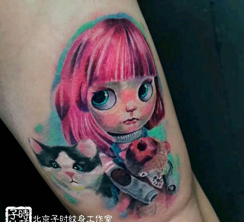 娃娃纹身图片_手臂Old School纹身图案