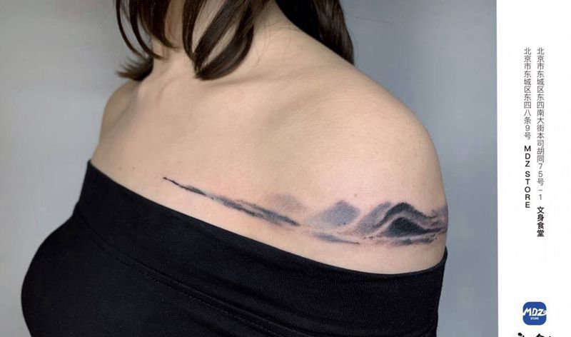 无标题纹身图片_肩部水墨纹身图案