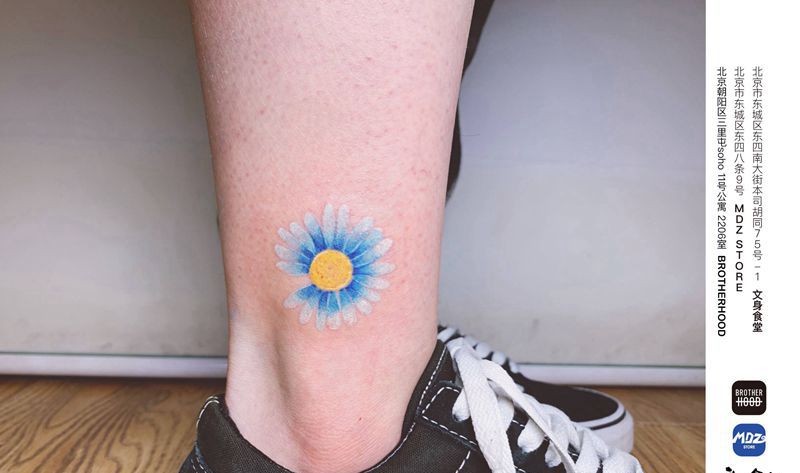 无标题纹身图片_脚部水彩纹身图案