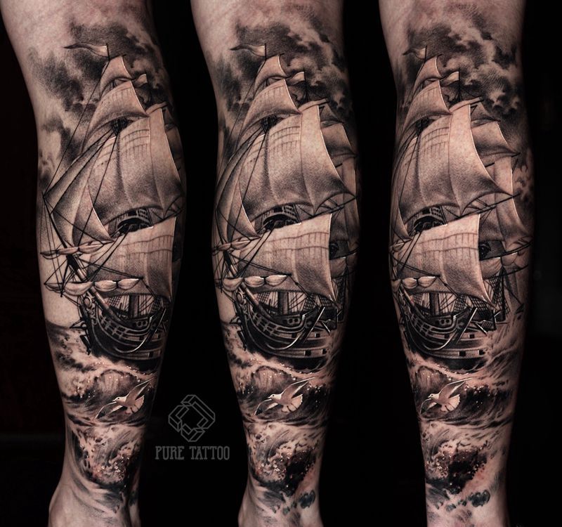 起航纹身图片_腿部欧美写实帆船纹身图案