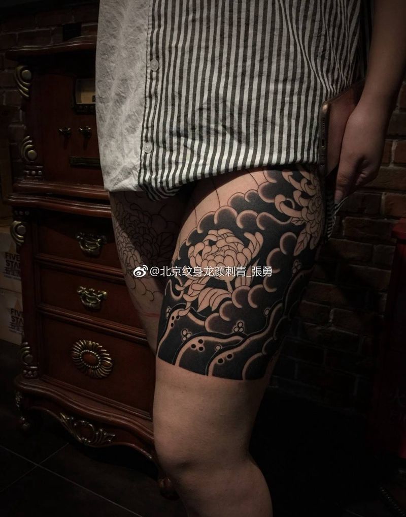 老传统纹身图片_传统原创老传统刺青满背纹身臀部腿部植物纹身图案