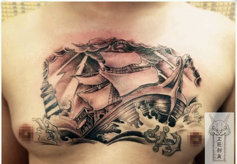 oldschool帆船纹身图片_胸部欧美写实原创成品纹身图案