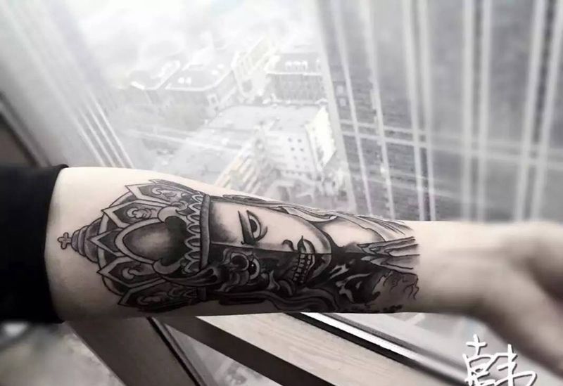 一念之间纹身图片_