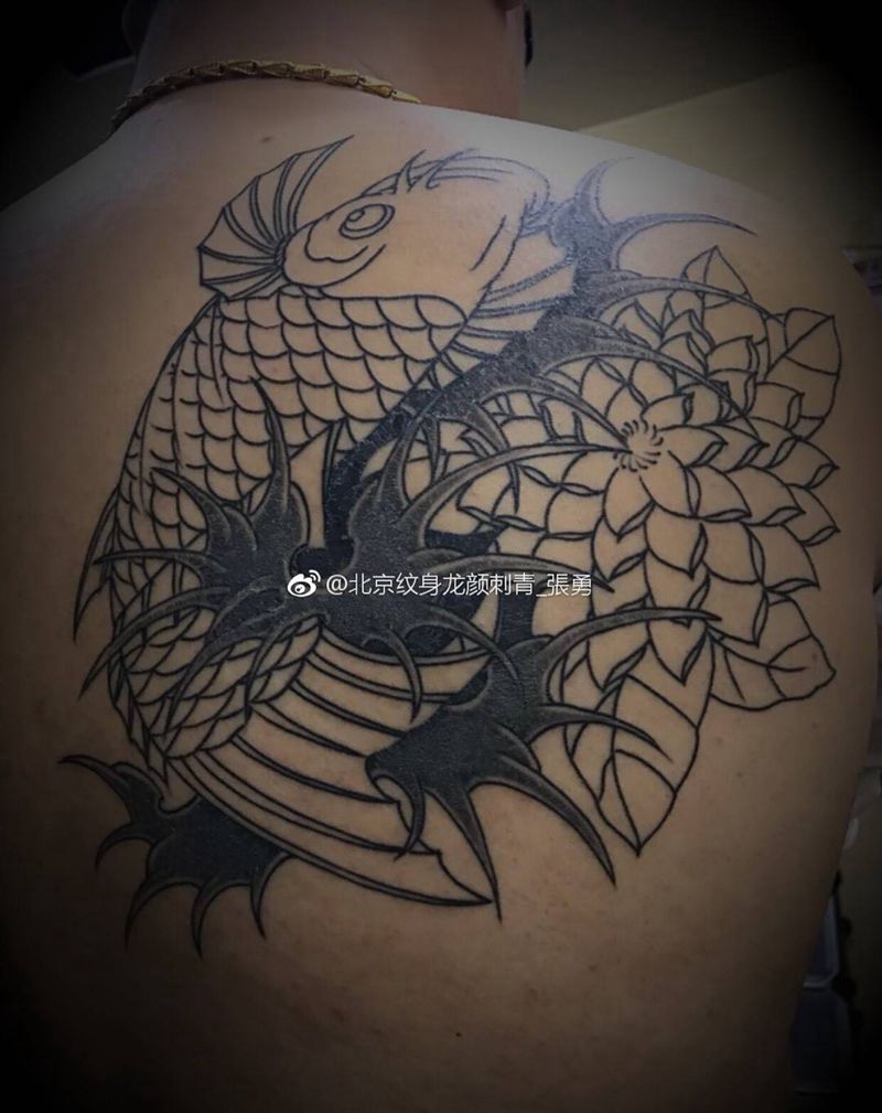 锦鲤纹身图片_传统老传统刺青纹身图案