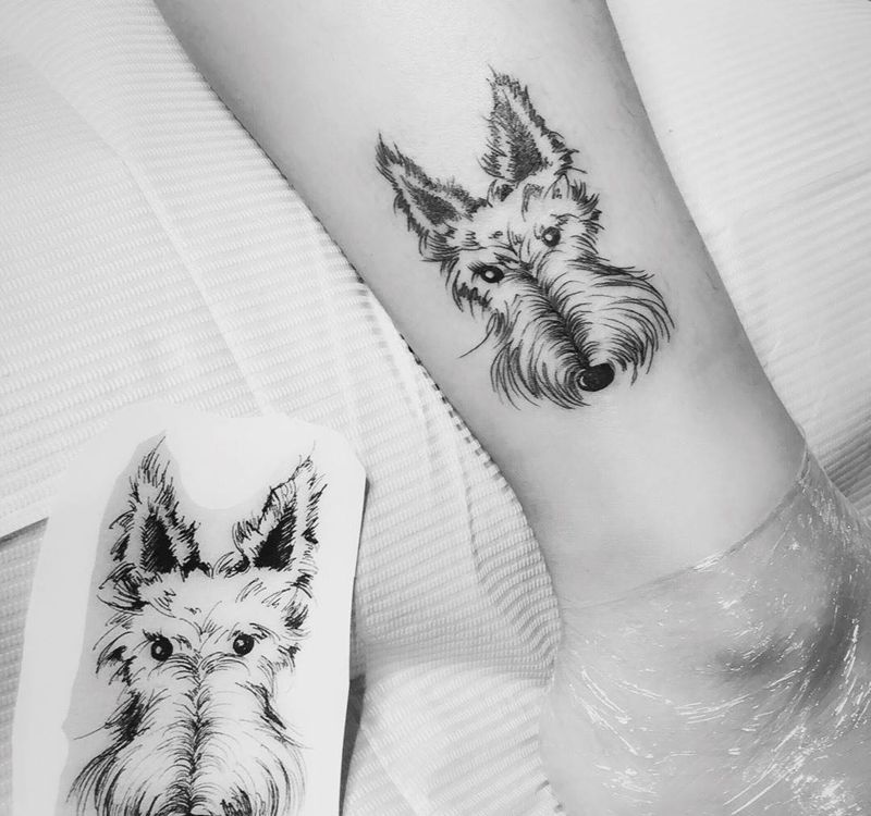 京都墨客刺青纹身图片_清新写实传统习俗动物静物成品手稿手部原创纹身图案