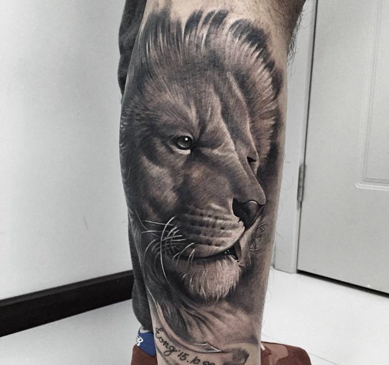 狮子纹身图片_成品腿部写实欧美原创动物纹身图案
