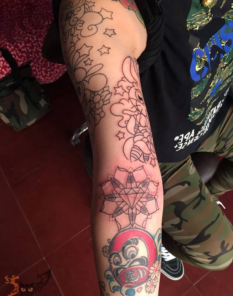 继续花继续花！纹身图片_插画手稿手臂臀部欧美传统写实肖像动物人物纹身图案