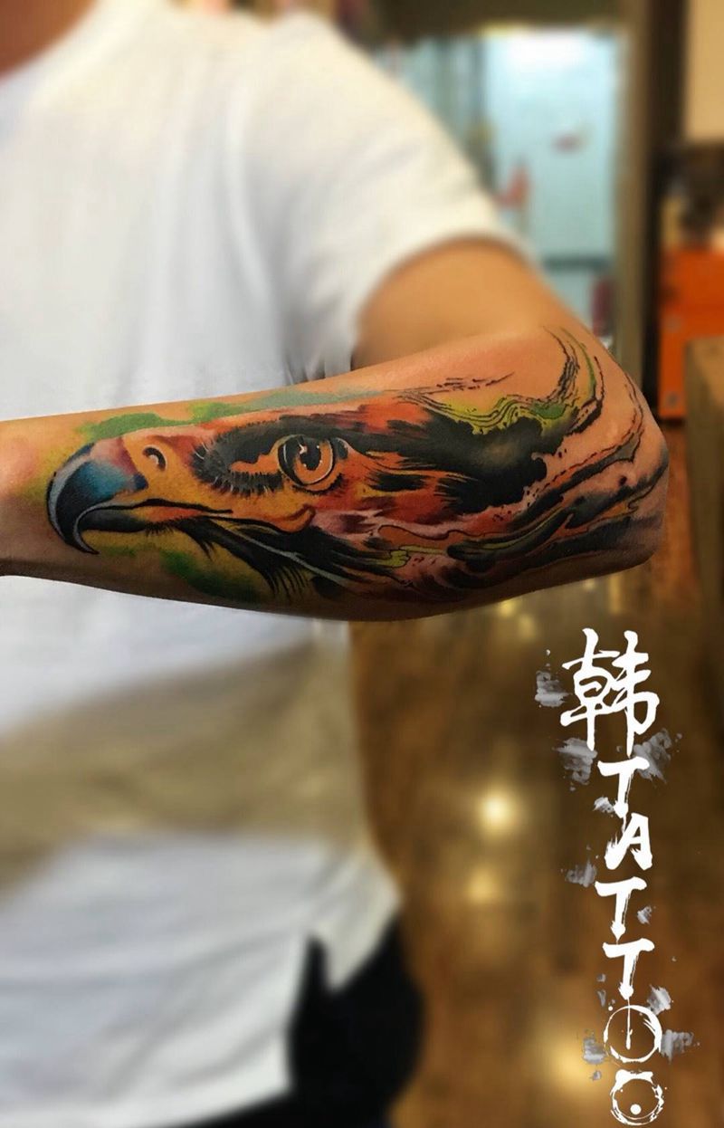 鹰纹身图片_