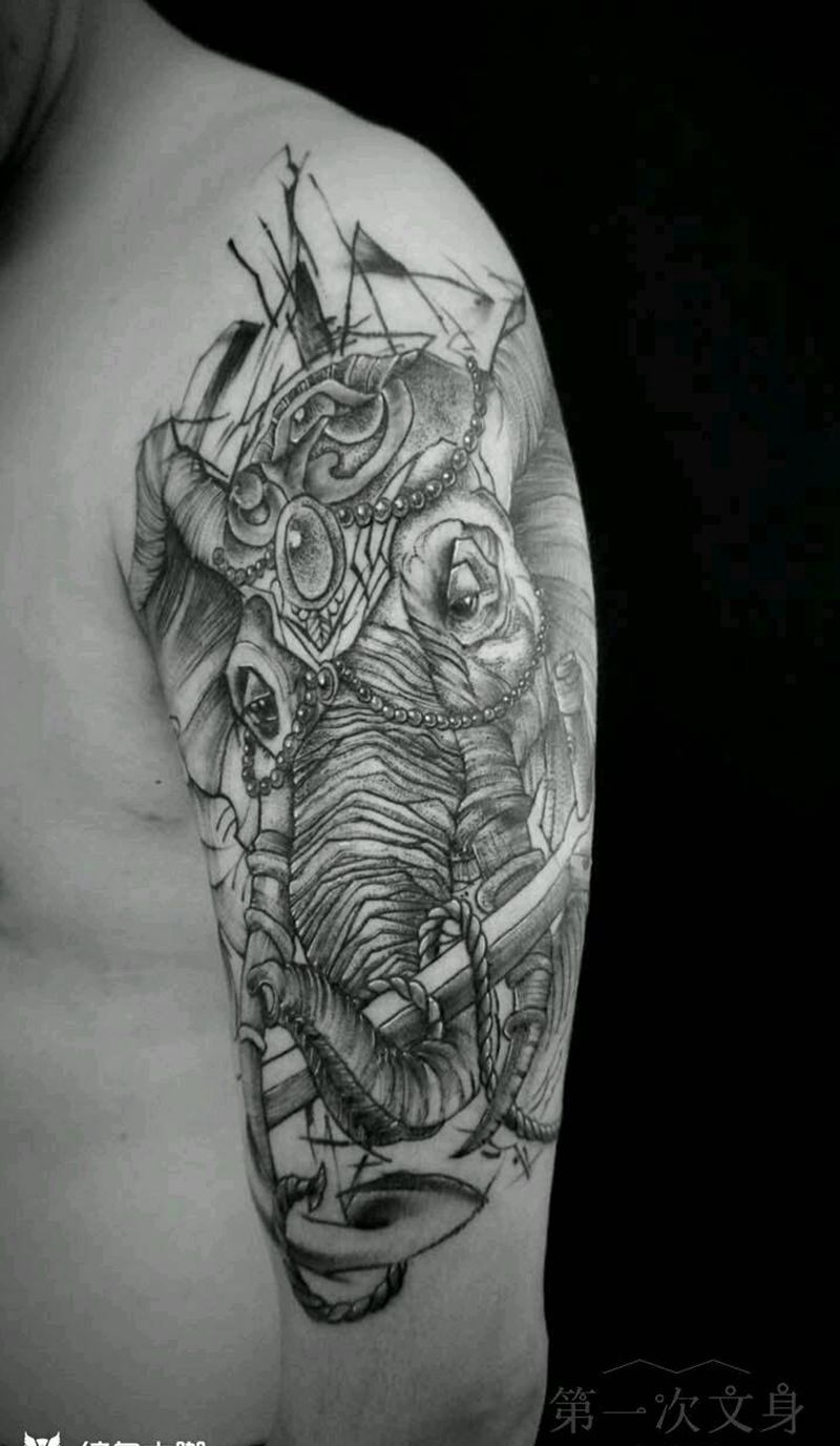 大象纹身图片_背部手臂腿部欧美动物成品纹身图案