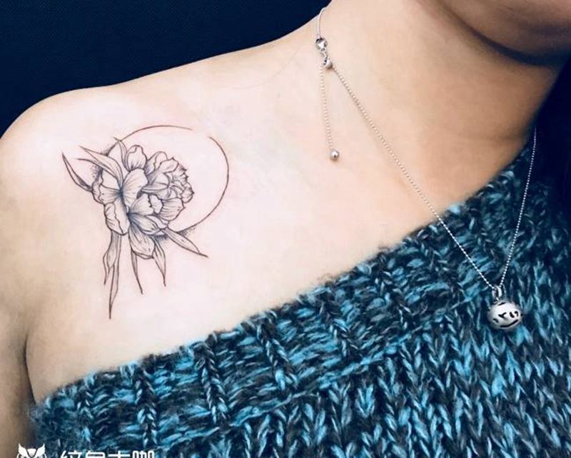 昙花纹身图片_肩部胸部腰部背部手臂腿部欧美清新植物成品纹身图案