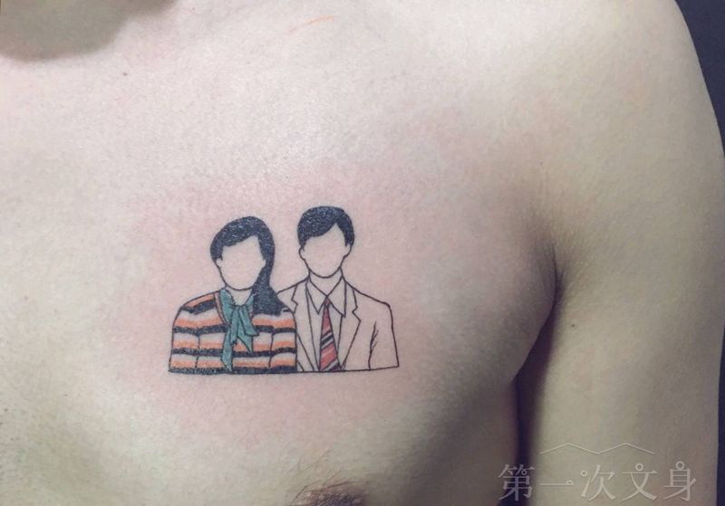 照片轮廓纹身图片_胸部清新人物原创线条成品纹身图案