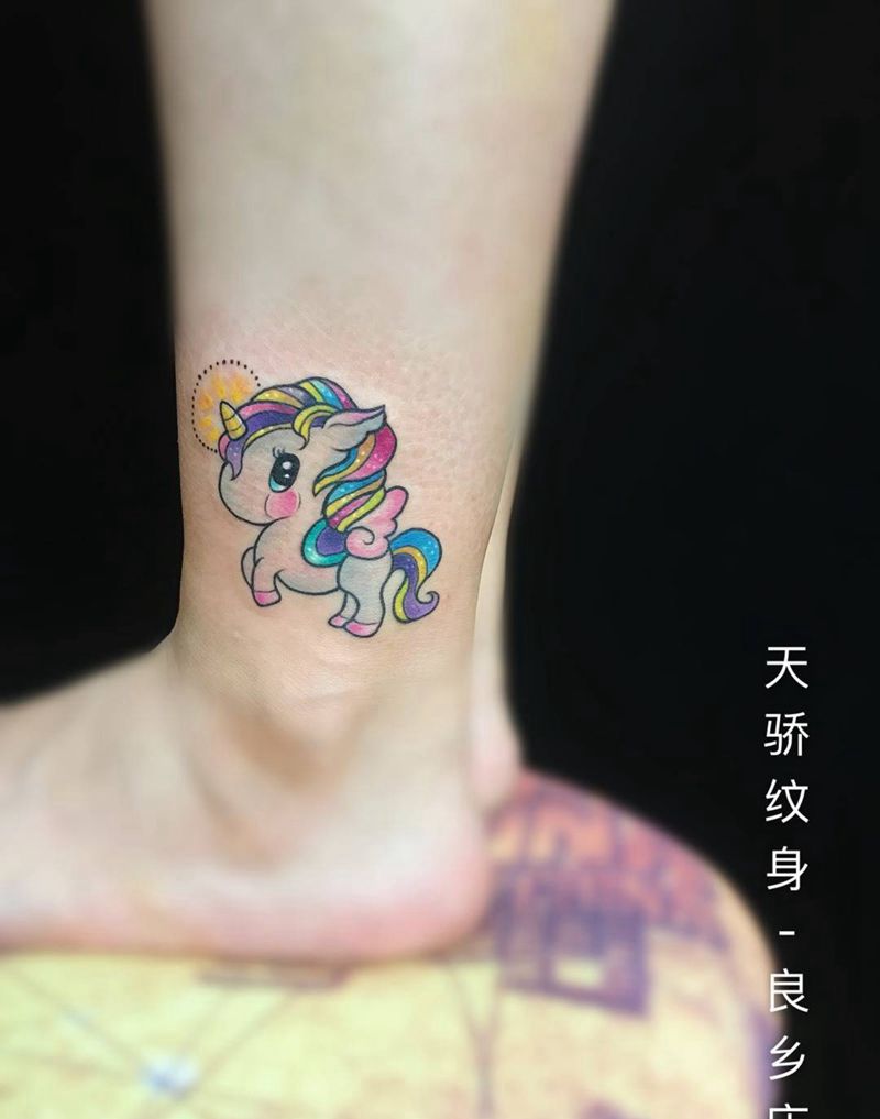 独角兽纹身图片_