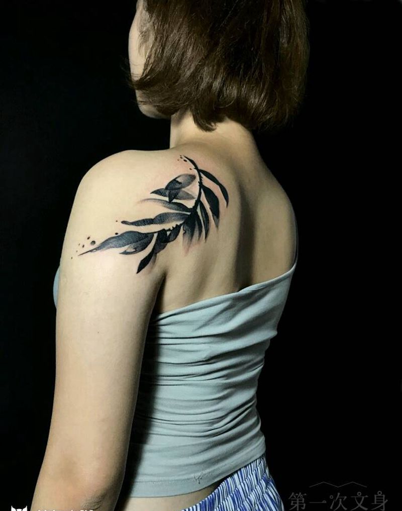 柳叶纹身图片_肩部背部传统国画植物成品纹身图案