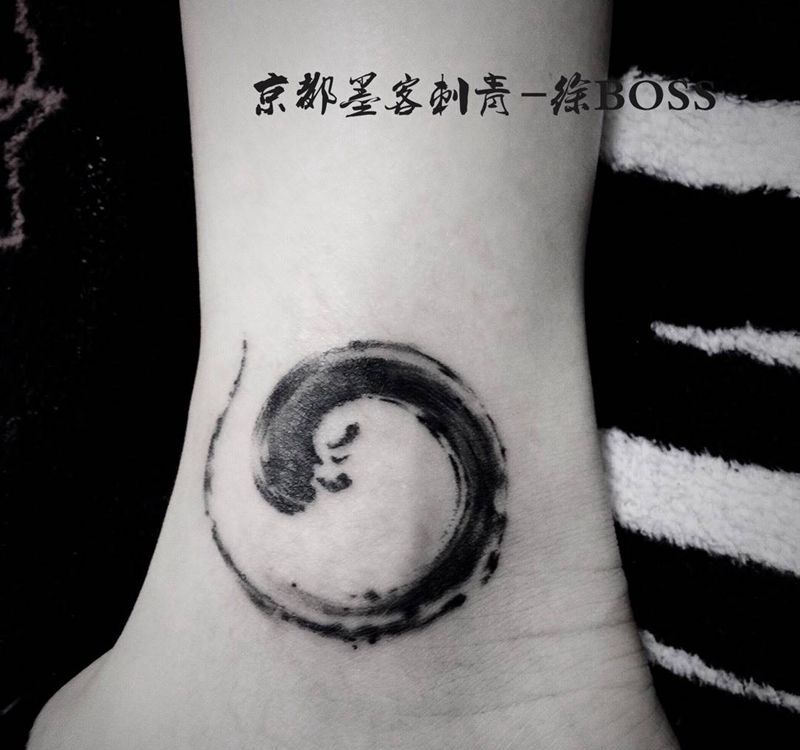 京都墨客刺青-徐BOSS纹身图片_成品原创手稿手部写实清新国画人物纹身图案