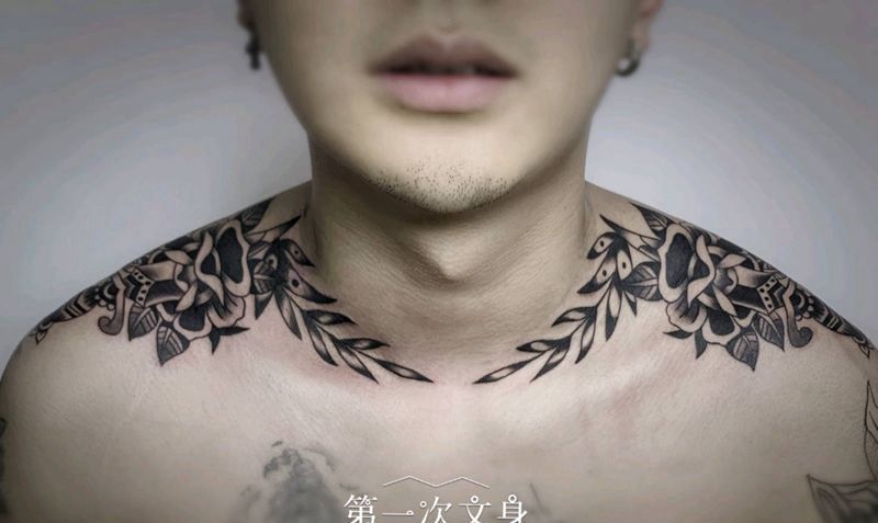 school纹身图片_肩部Old School纹身图案