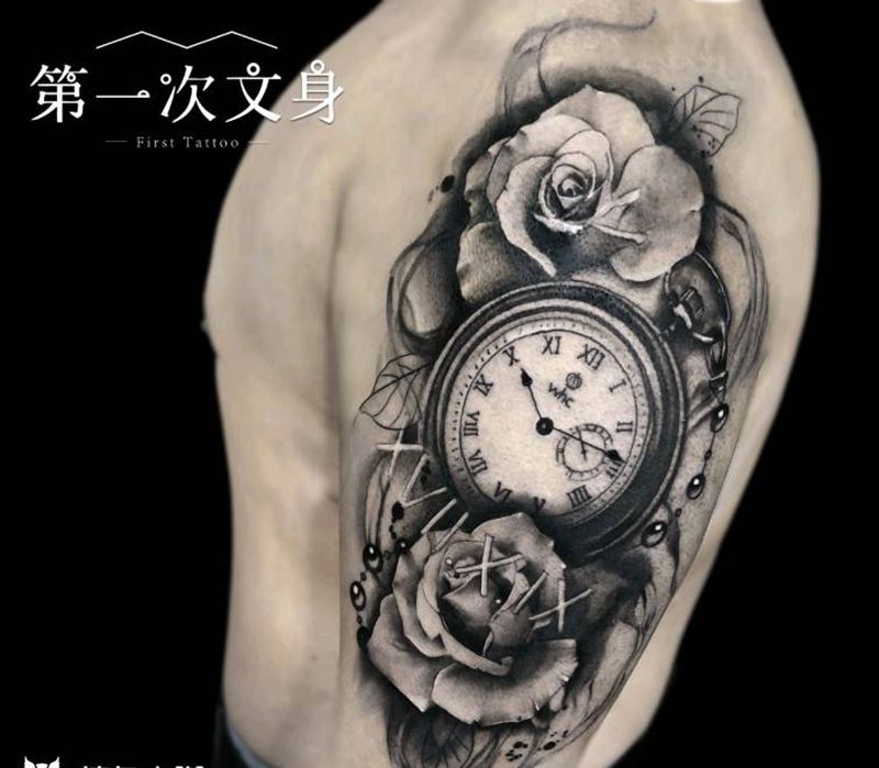 欧美纹身图片_肩部欧美写实纹身图案