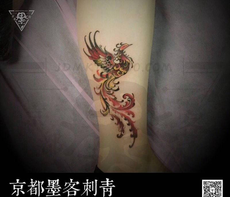 京都墨客刺青-徐老师纹身图片_原创成品手稿写实清新欧美颈部肩部脚部纹身图案