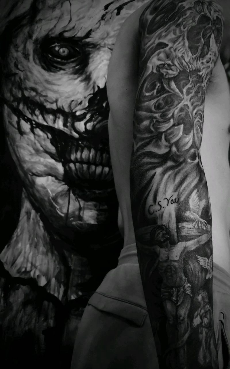 骷髅花臂纹身图片_手臂欧美写实纹身图案