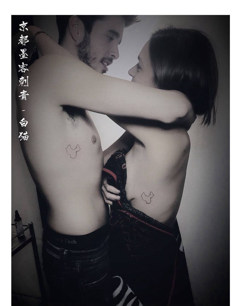 京都墨客刺青纹身图片_成品情侣手稿手臂腹部清新纹身图案