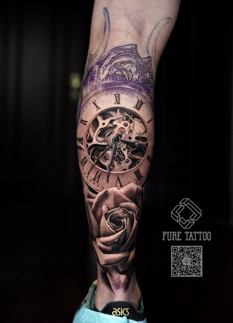 未完成纹身图片_腿部欧美写实钟表玫瑰纹身图案