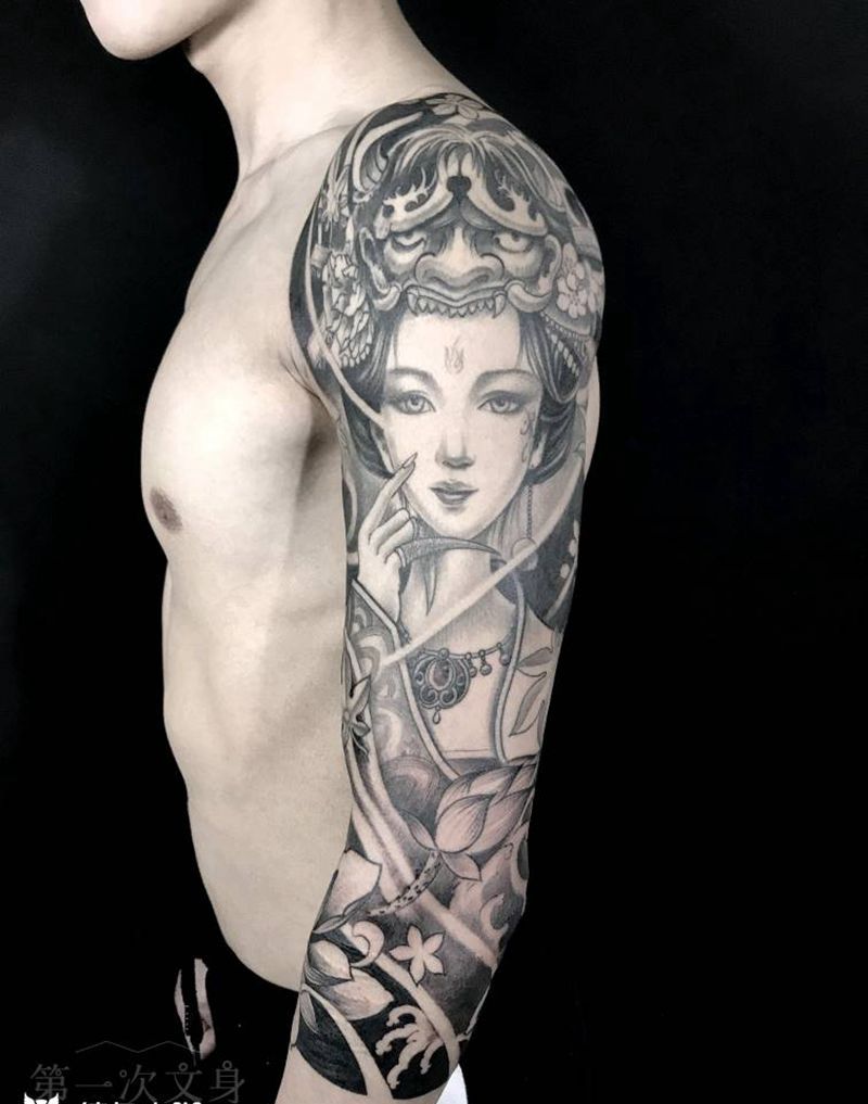 艺伎荷花七分袖纹身图片_腰部背部手臂腿部传统几何荷花艺伎成品纹身图案