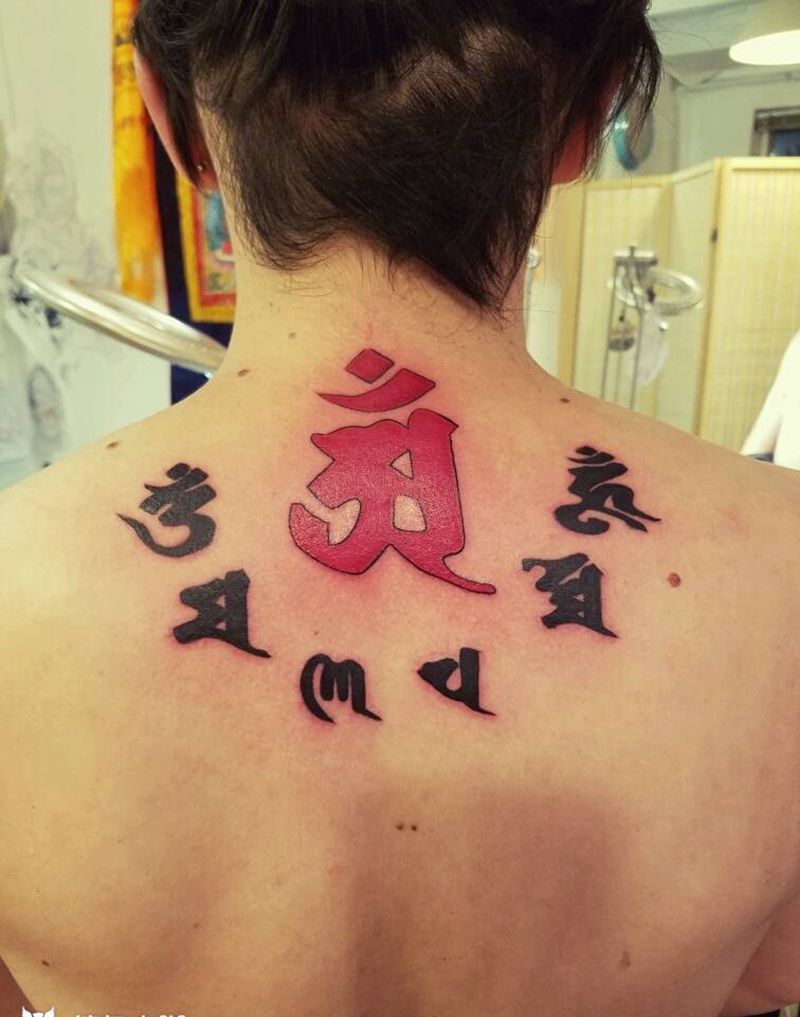 六字真言纹身图片_