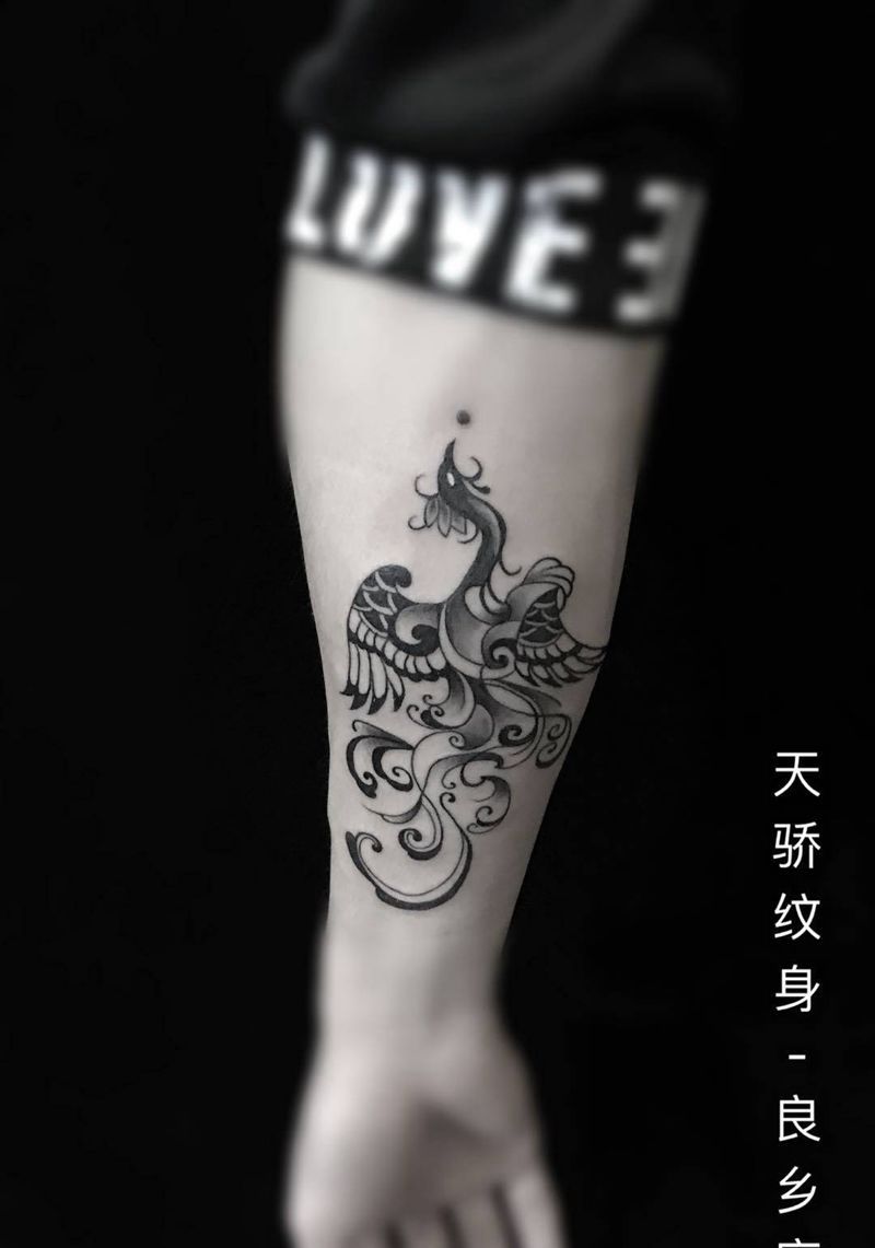 小凤纹身图片_