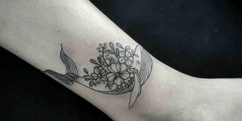 鲸鱼纹身图片_手臂腿部清新几何动物植物成品纹身图案