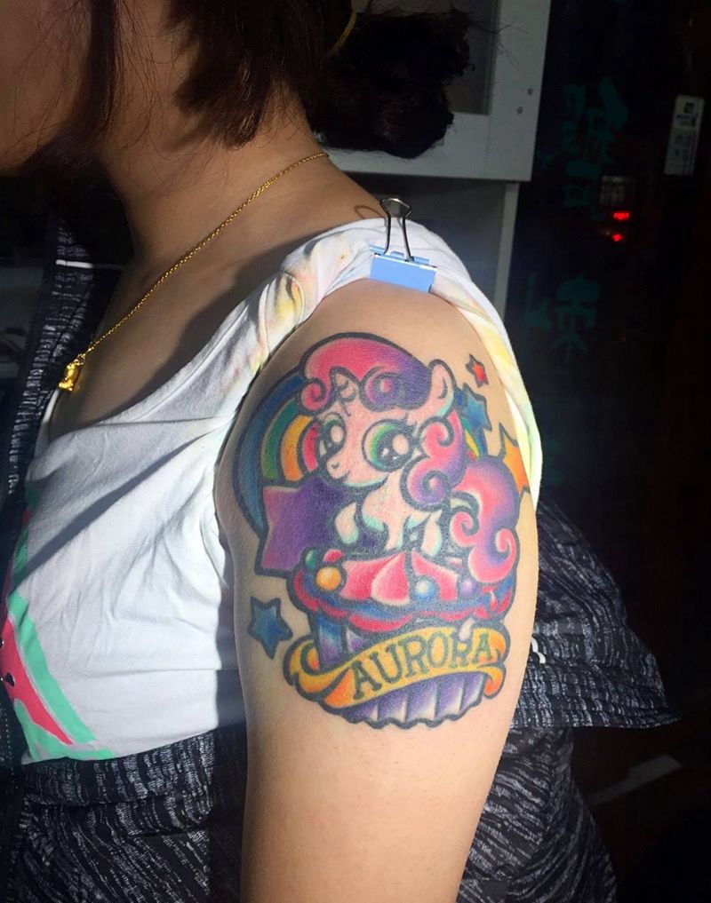 小独角兽纹身图片_手稿插画手臂欧美清新几何动物宗教鬼神情侣纹身图案